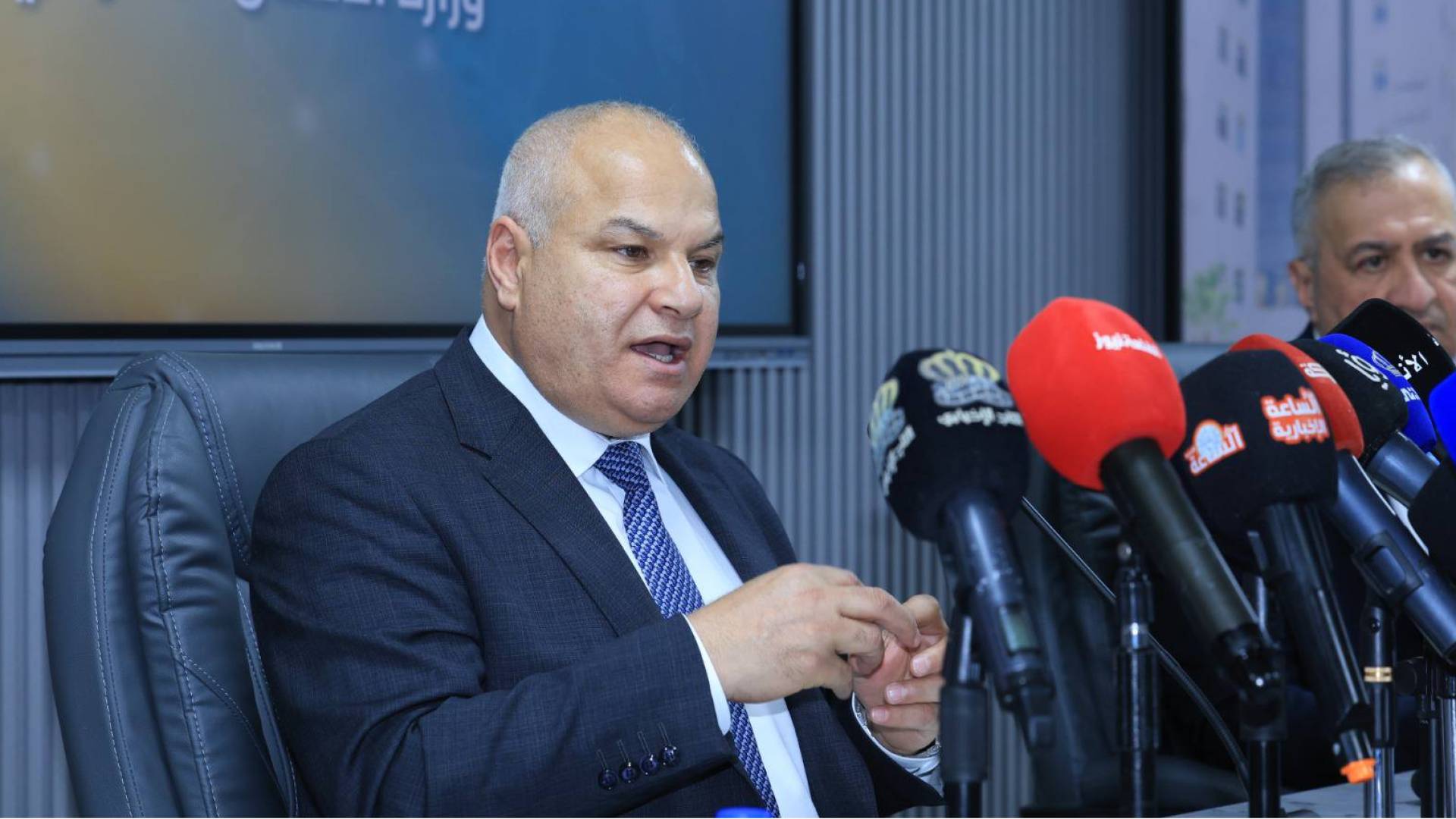 وزير العمل خالد البكار