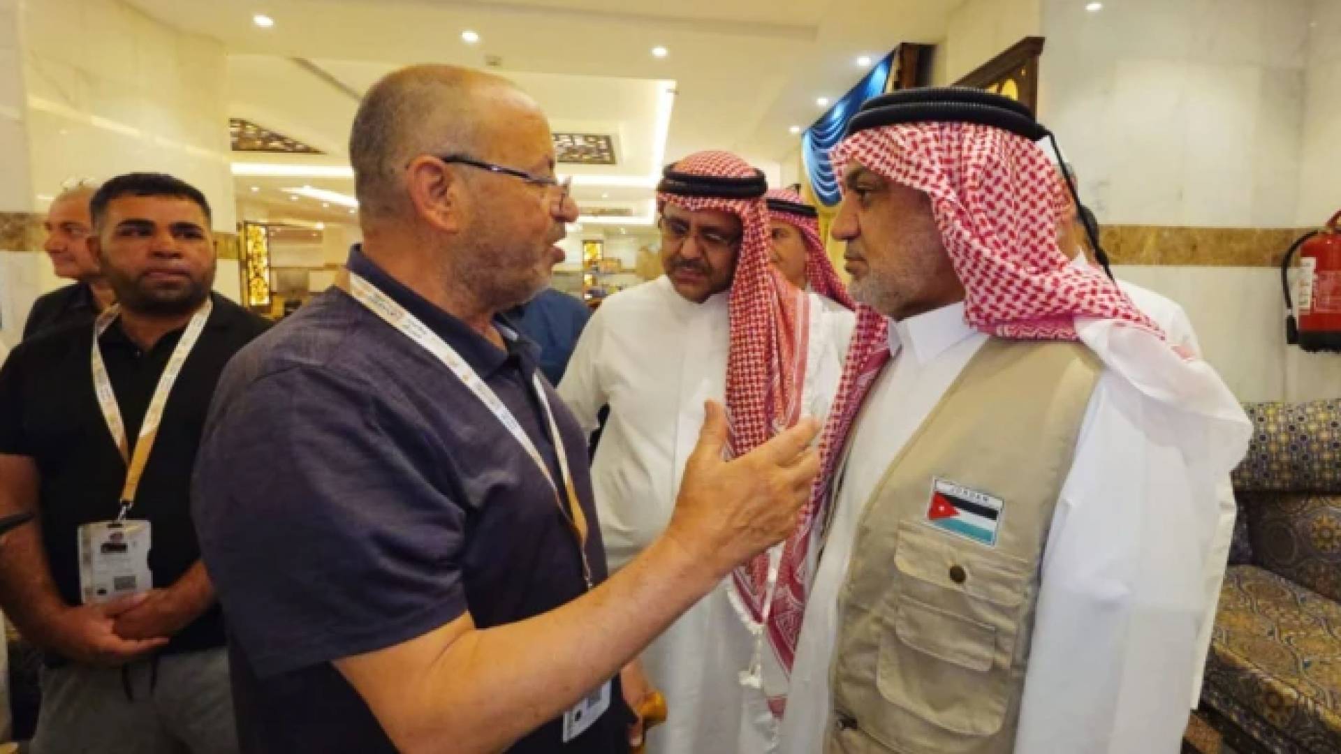 وزير الأوقاف الدكتور محمد الخلايلة برفقة السفير الأردني لدى السعودية هيثم أبو الفول