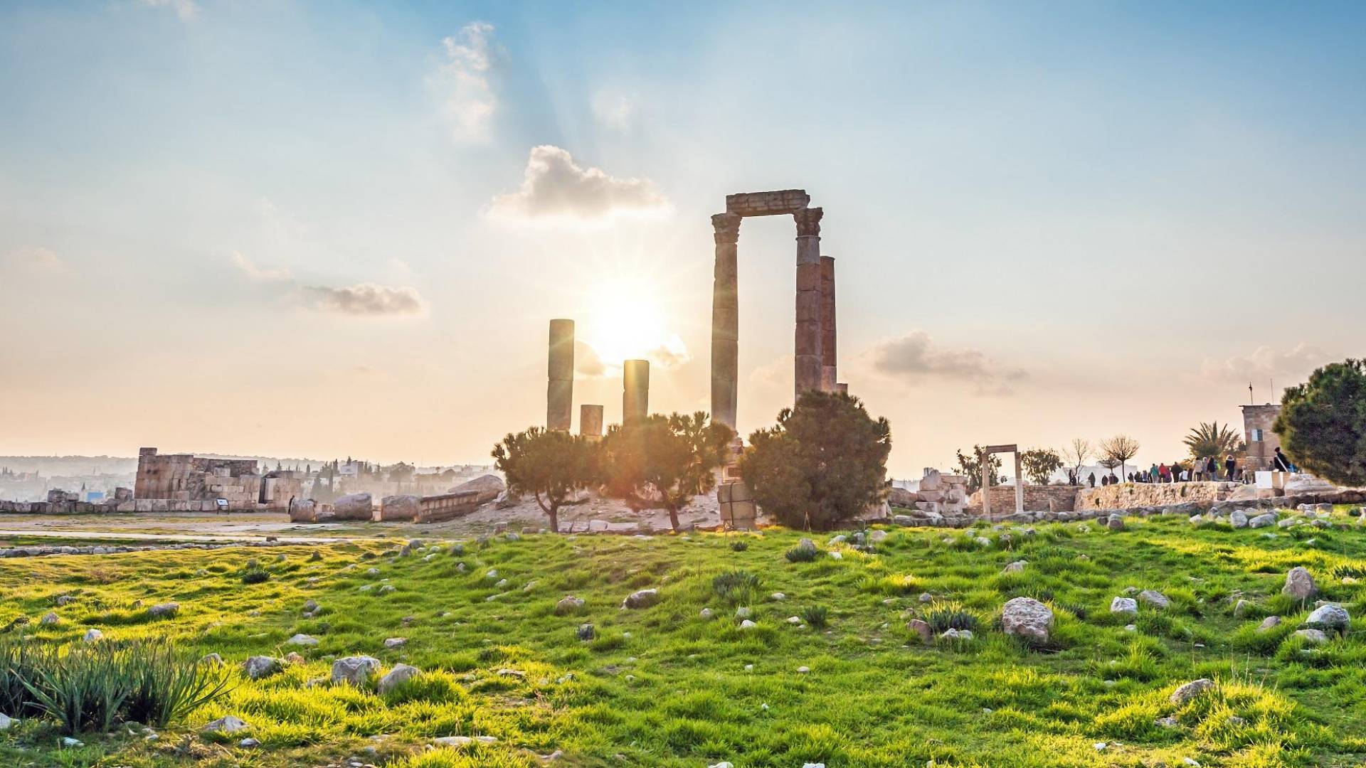 أجواء مشمسة في الأردن