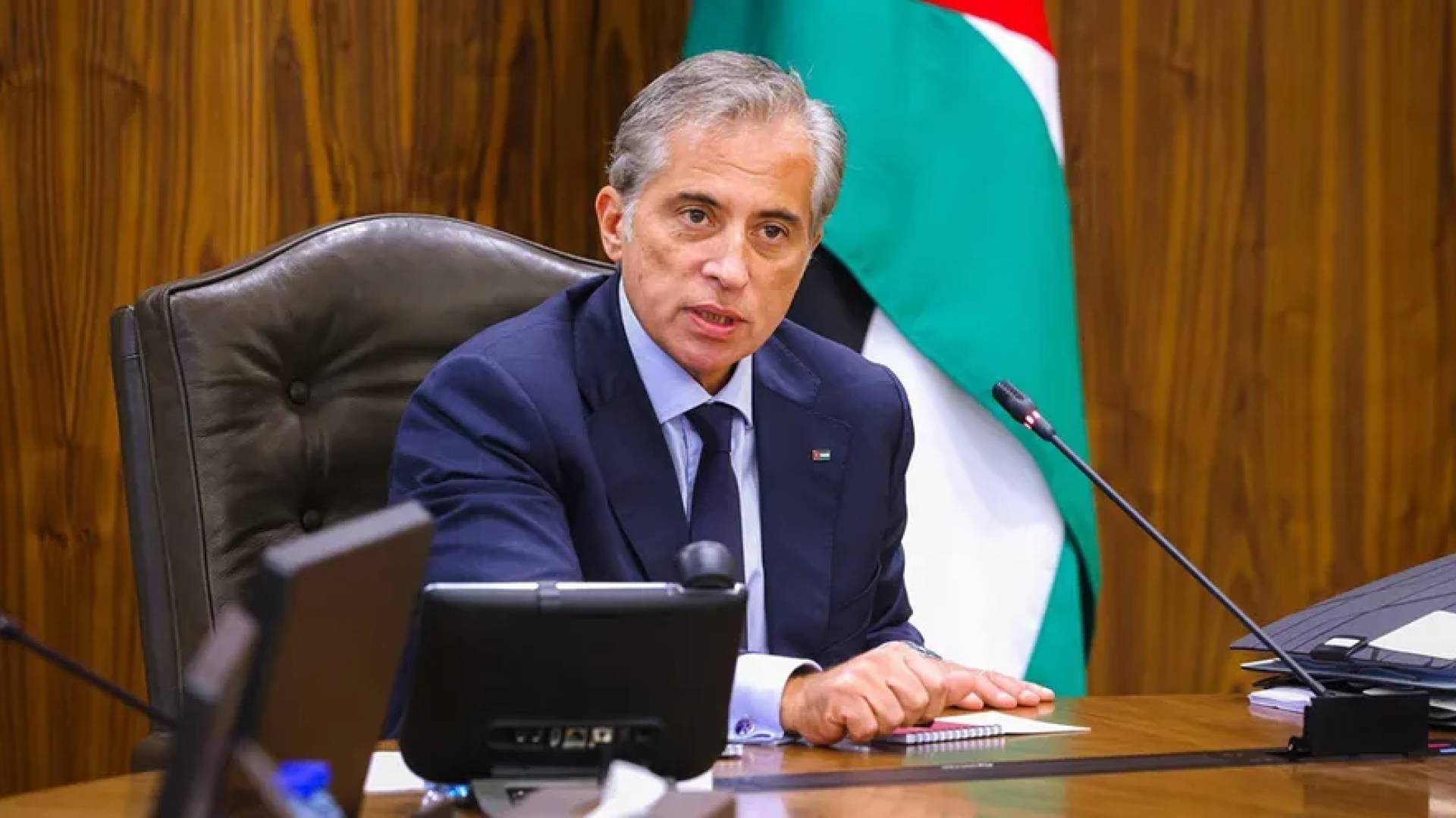 رئيس الوزراء الدكتور جعفر حسان