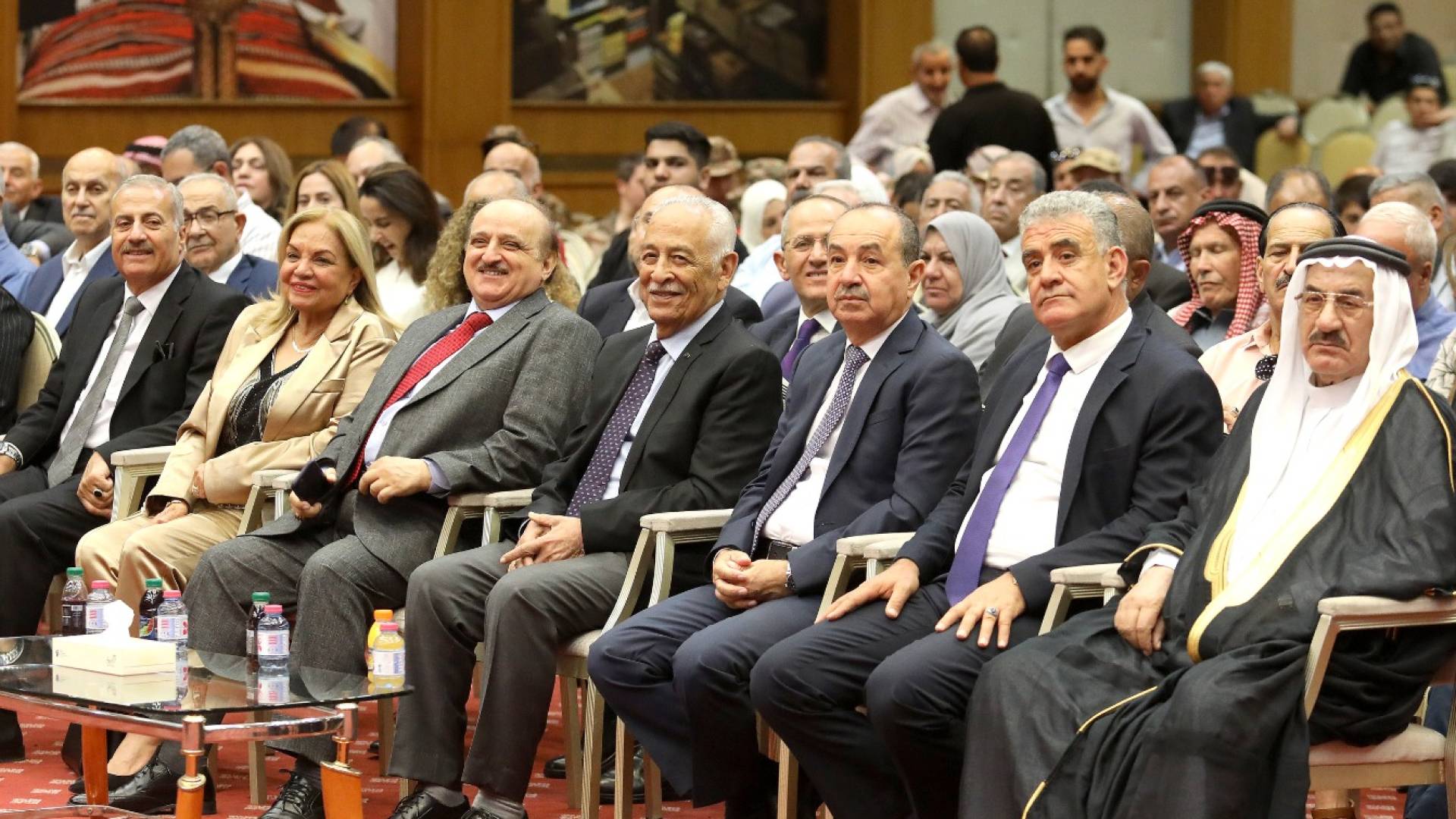 رئيس الديوان الملكي الهاشمي يوسف العيسوي اثناء الاحتفال