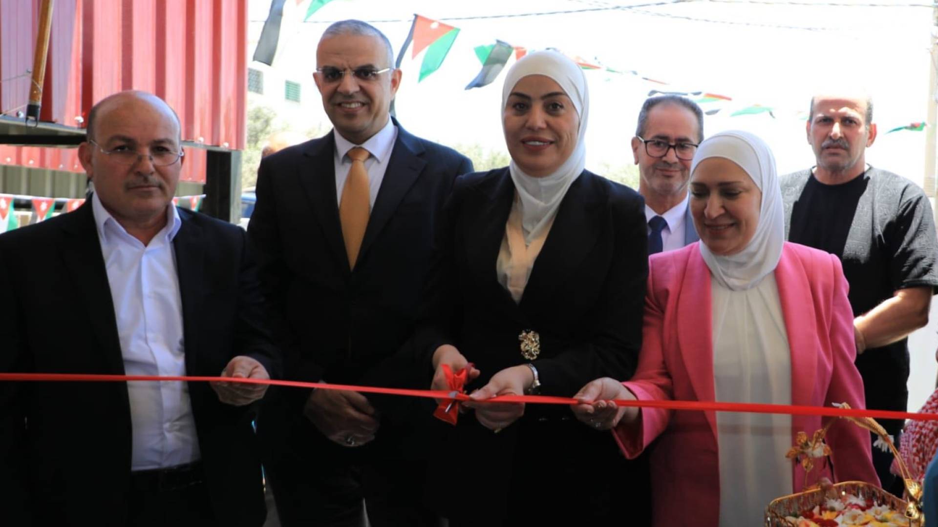وزيرة التنمية الاجتماعية تفتتح وحدة التدخل المبكر في المزار الشمالي في إربد