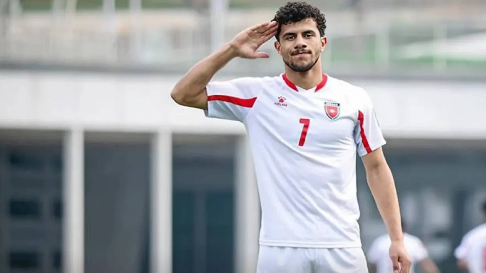 إبراهيم صبرة يحتفل بهدف سابق