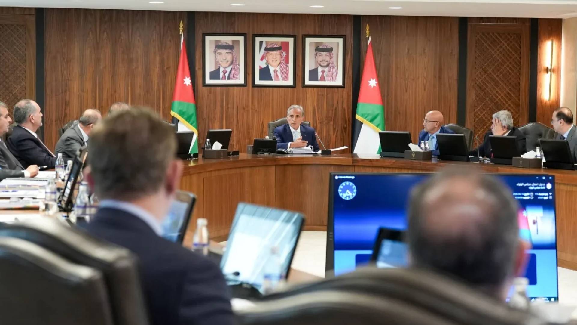 رئيس الوزراء الدكتور جعفر حسان