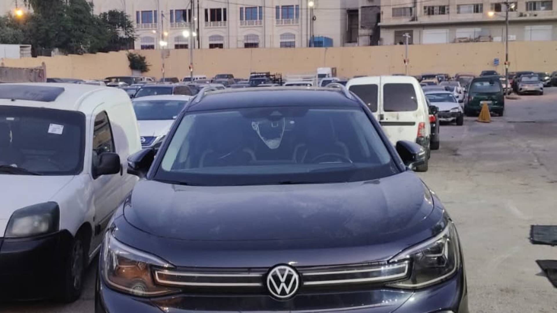 إدارة السير تتحفظ على المركبة