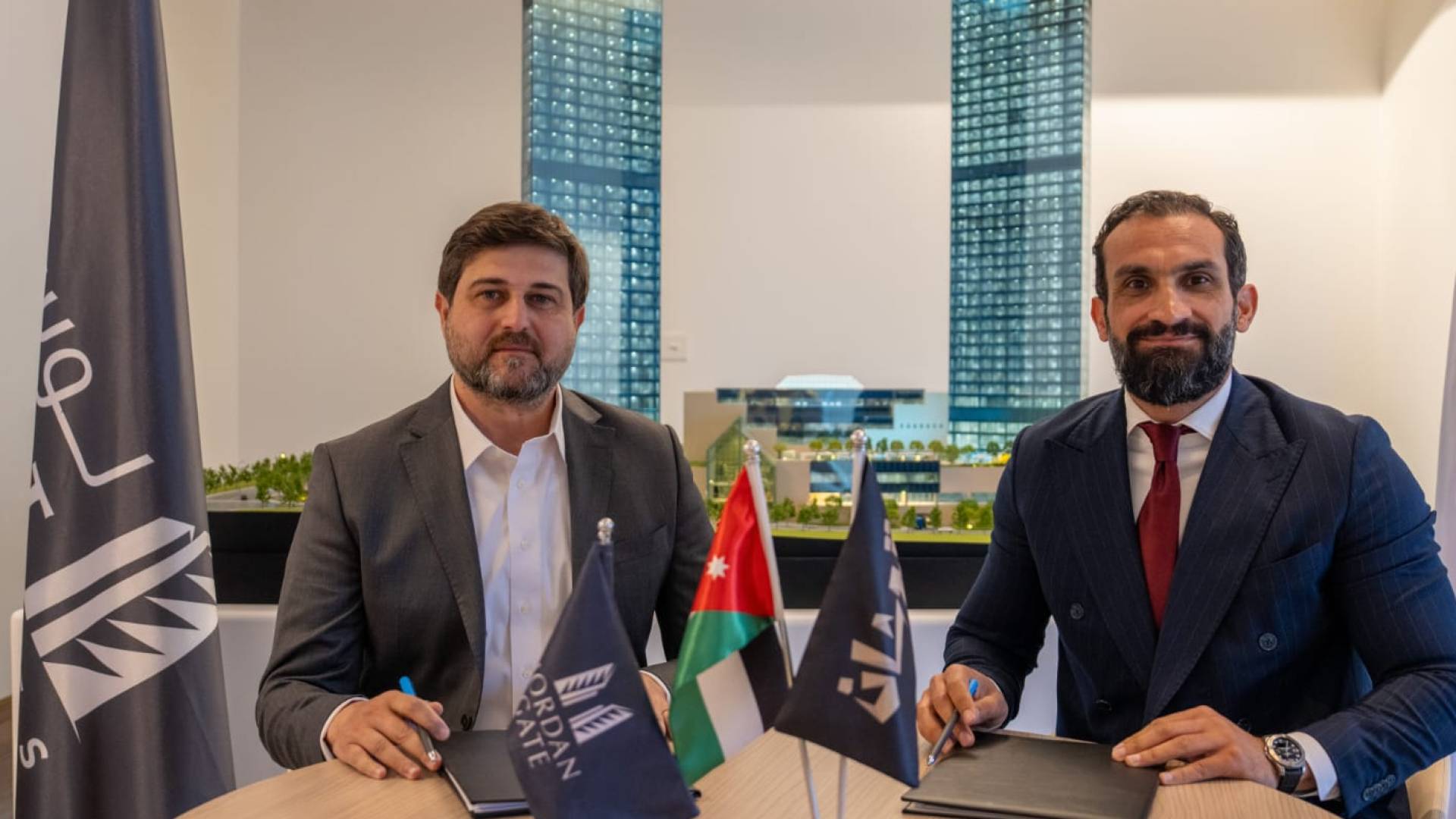 المستشار العقاري نادر العلان سفيرا عقاريا لبرج لوسنت السكني لعام 2026