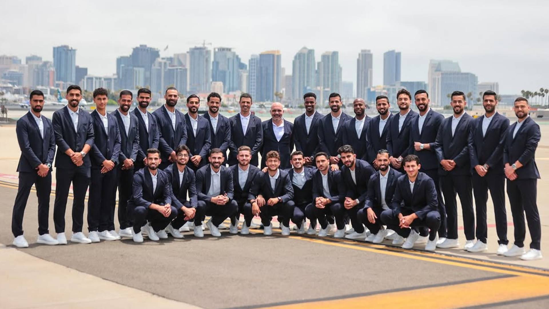 الامير علي برفقة نشامى المنتخب الأردني