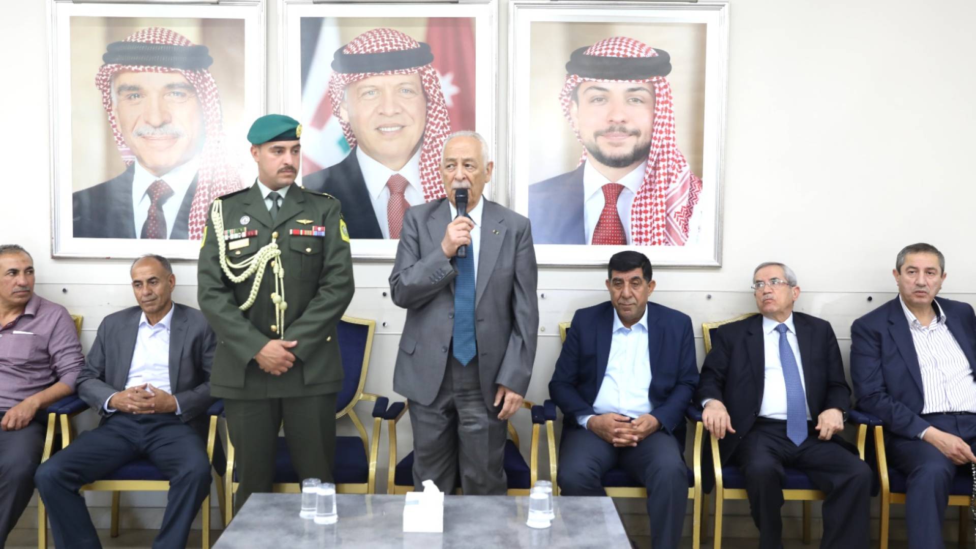 العيسوي يعزي عشيرة الرواشدة