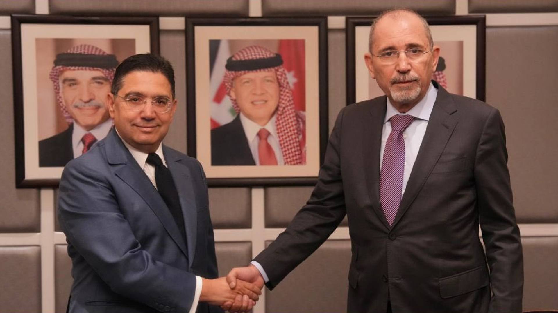 الصفدي وبوريطة يبحثان في عمان سبل تعزيز التعاون الثنائي بين الأردن والمغرب