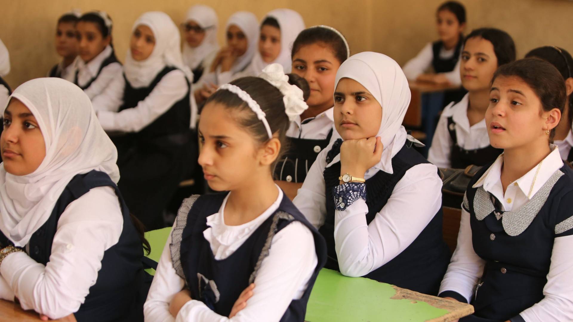 طلبة مدارس في العراق