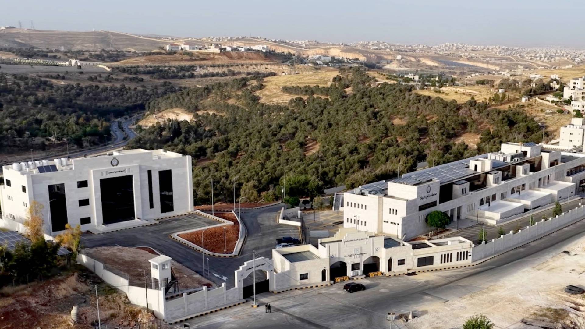 الحنيطي يفتتح مباني المحاكم العسكرية الجديدة