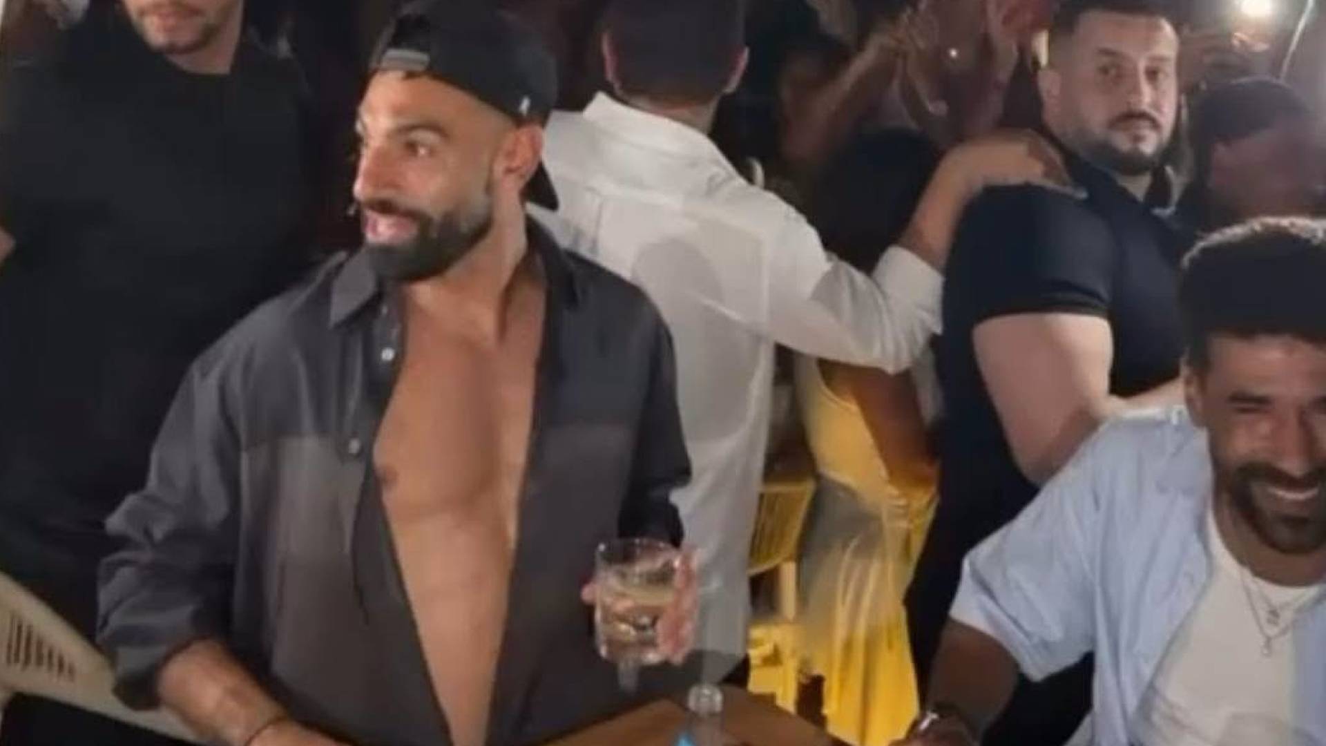 اللاعب المصري محمد صلاح في مدينة العلمين