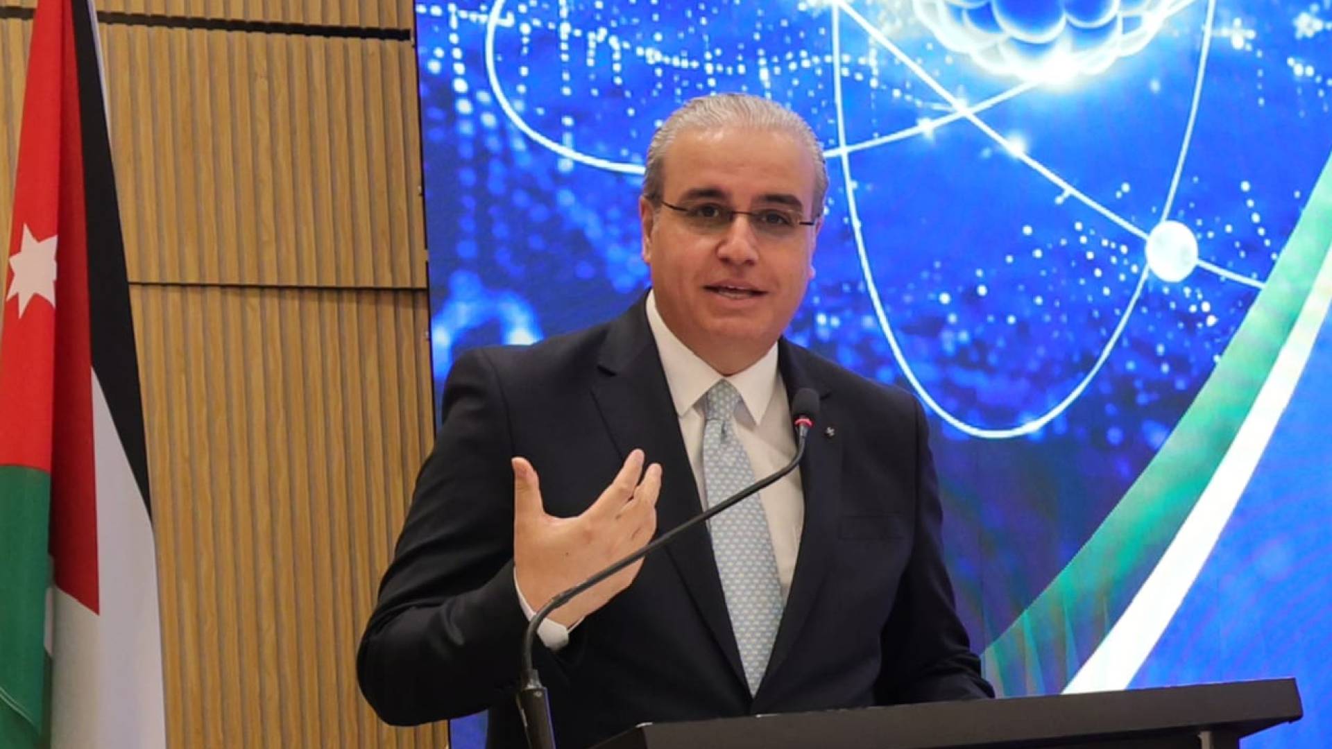 وزير الصحة الدكتور إبراهيم البدور