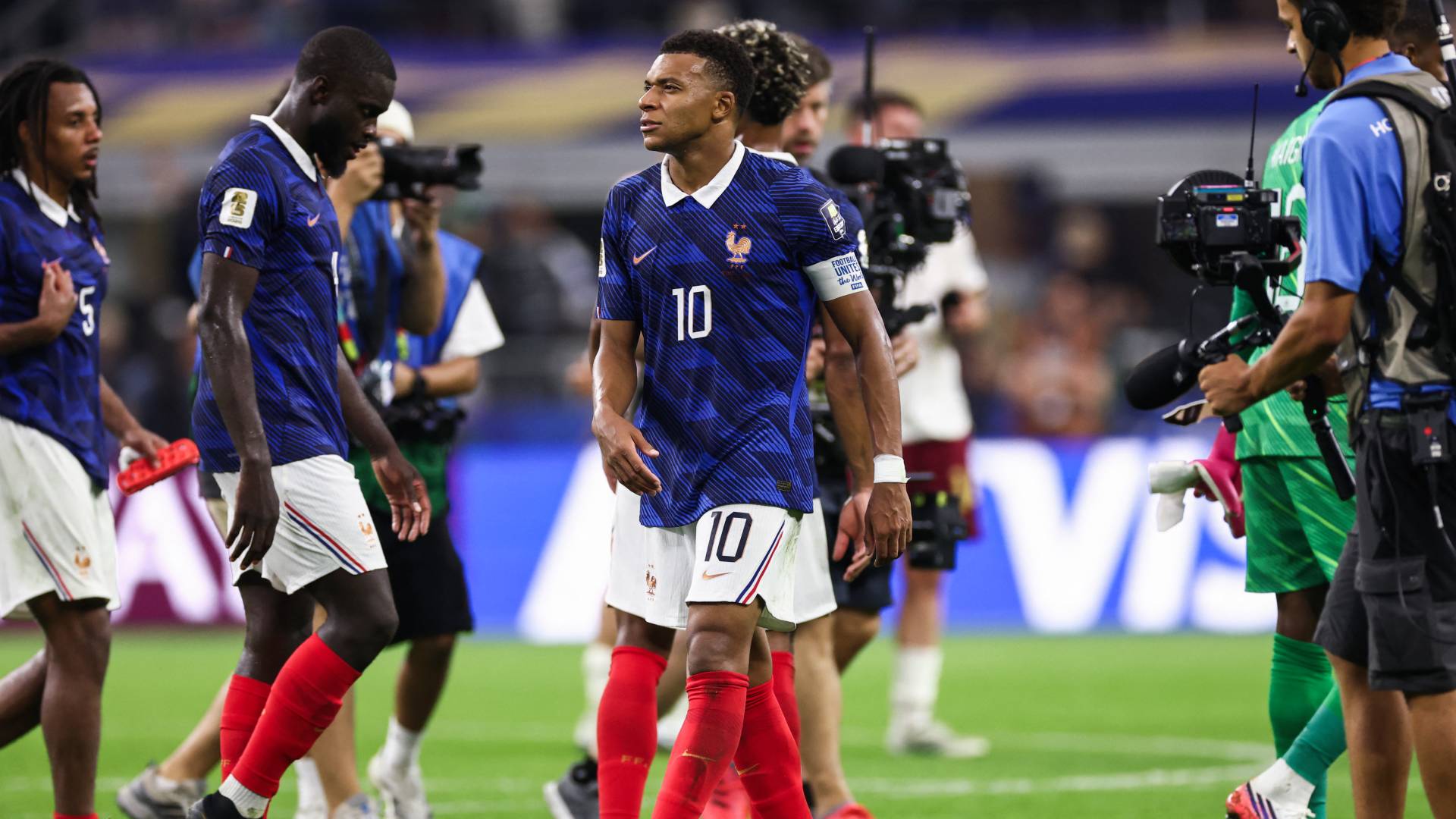 لاعب منتخب فرنسا امبابي