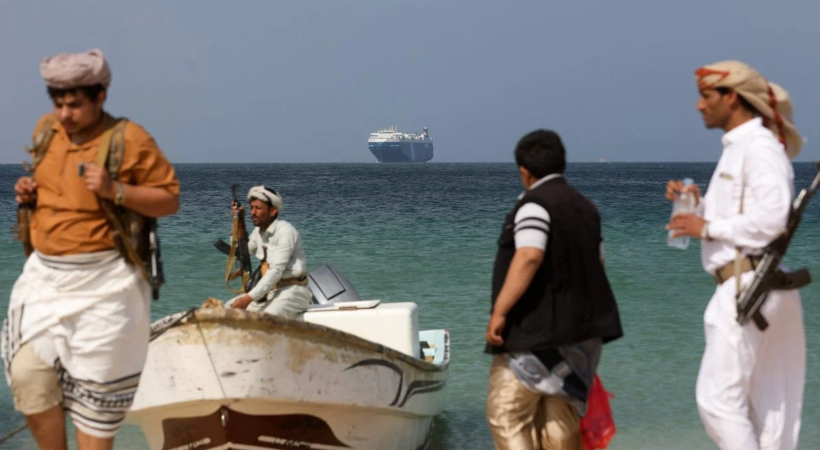 الحوثيون في البحر الأحمر